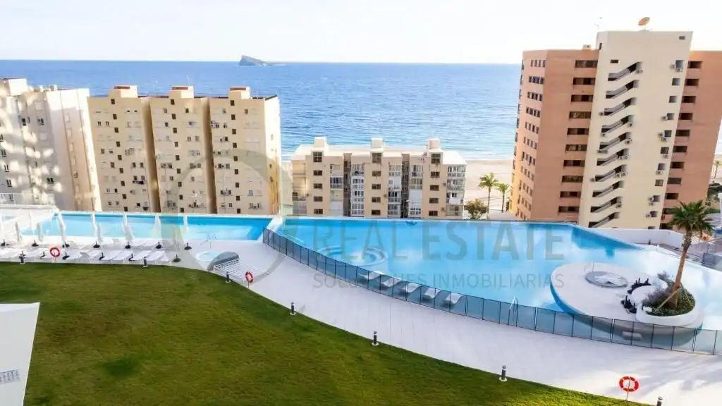 Piso con terraza en venta en Calle Calle Brasil, imagen 6