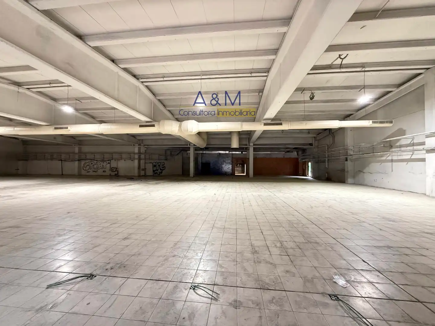 Nave industrial de alquiler en Valladolid