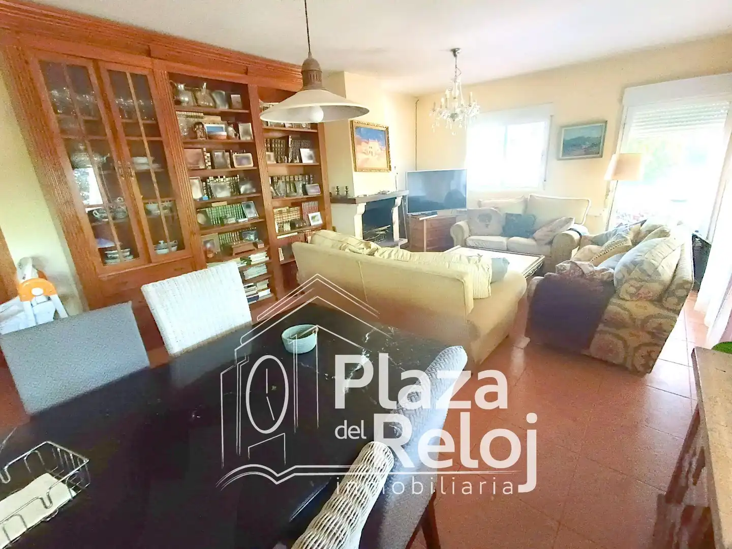 Sala de estar de Casa o chalet en venta en Cazalegas con Calefacción, Jardín privado y Piscina