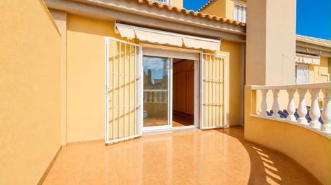 Foto 2 de Casa adosada en venta en Centro, Los Alcázares