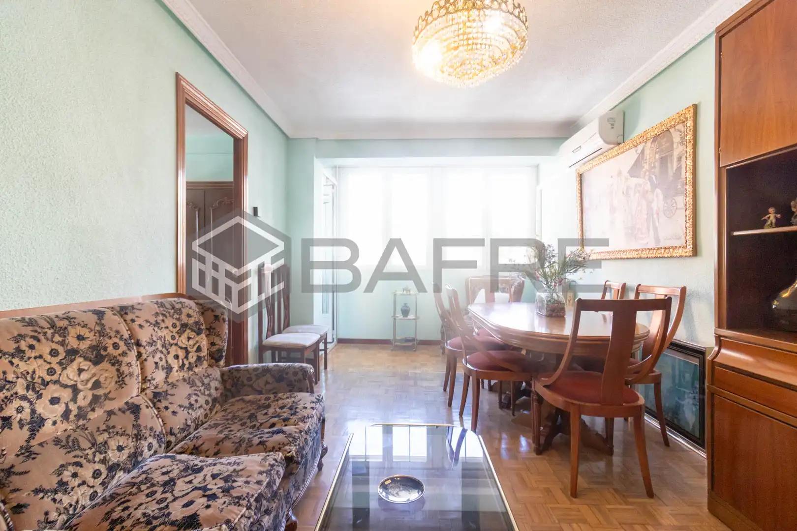 Vista exterior de Piso en venta en Madrid con Aire acondicionado, Calefacción y Parquet