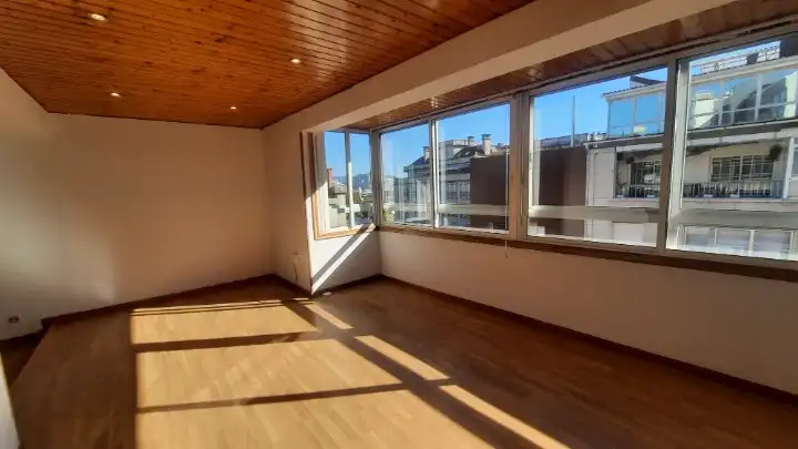 Piso de alquiler en Rúa de Oporto, Centro - Areal