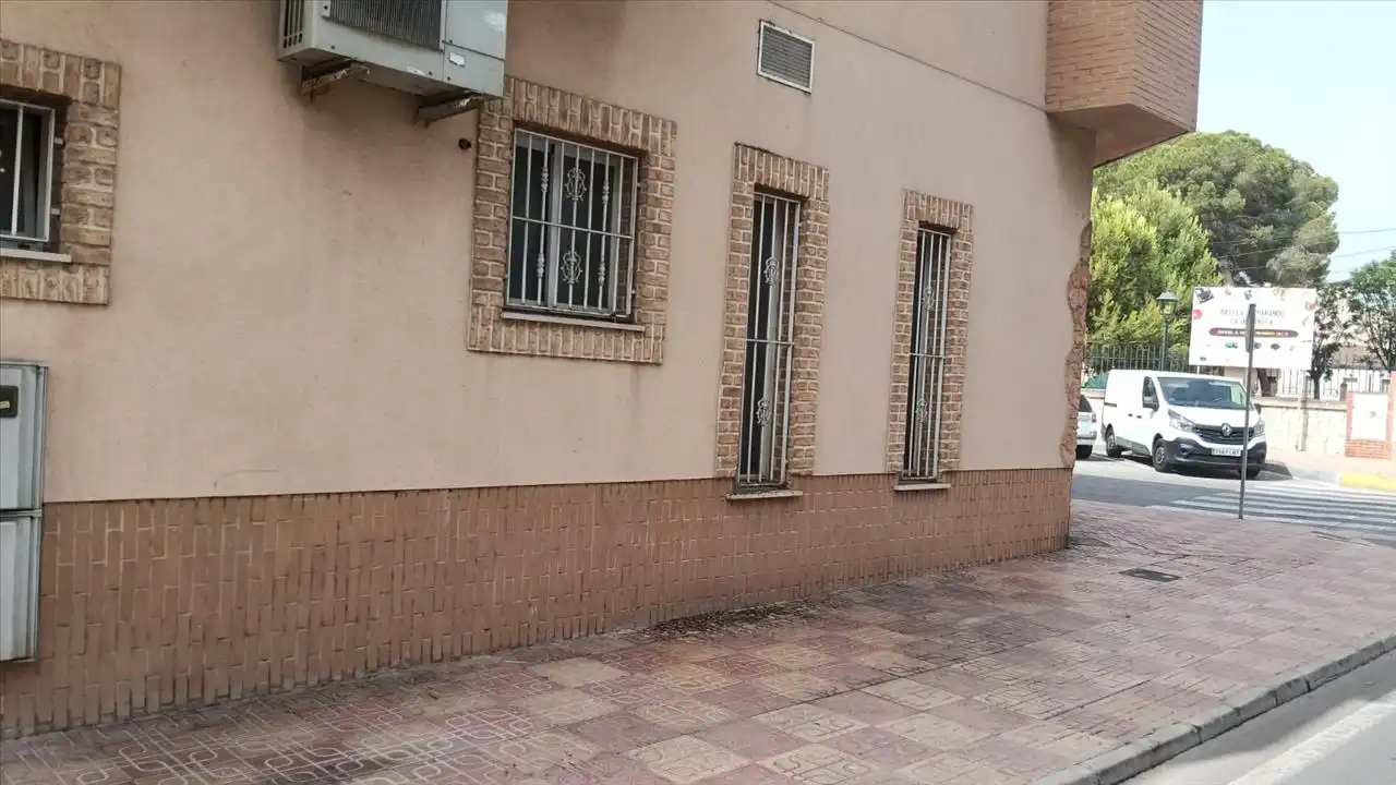 Vista exterior de Casa adosada en venta en Jacarilla