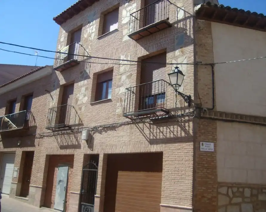Vista exterior de Local en venda en Consuegra