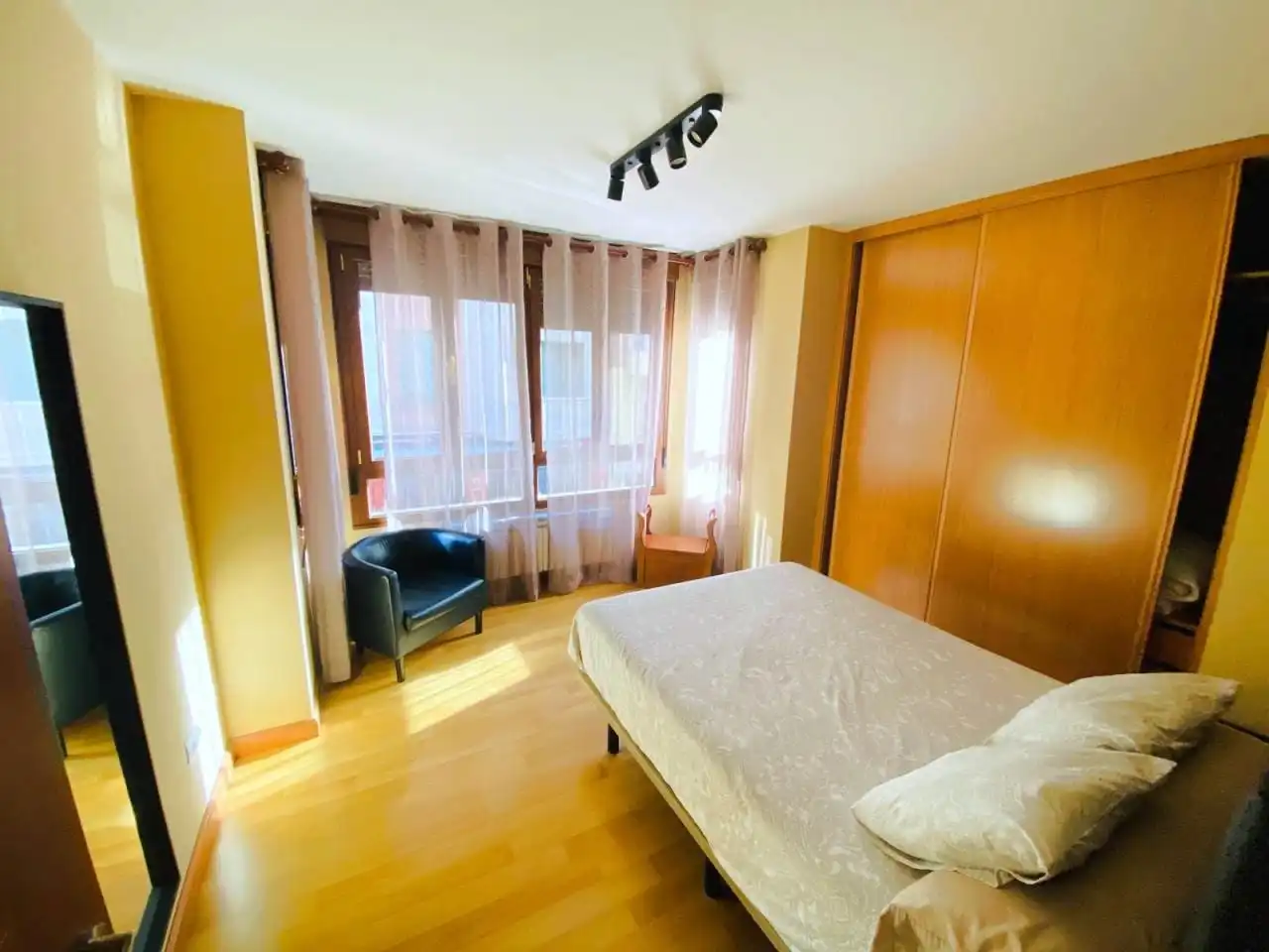 Apartament de lloguer a Calle Bernardo Del Carpio, Centro Ciudad