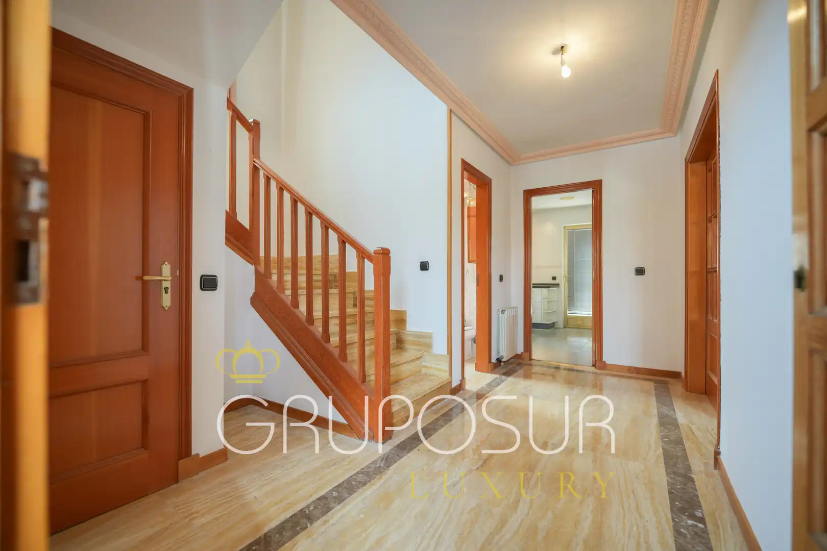 Casa aparellada amb jardí en venda a Calle Castilla y León 22, imagen 10