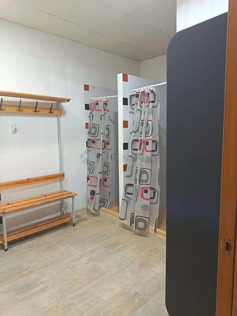 Bany de Local en venda en Valencia