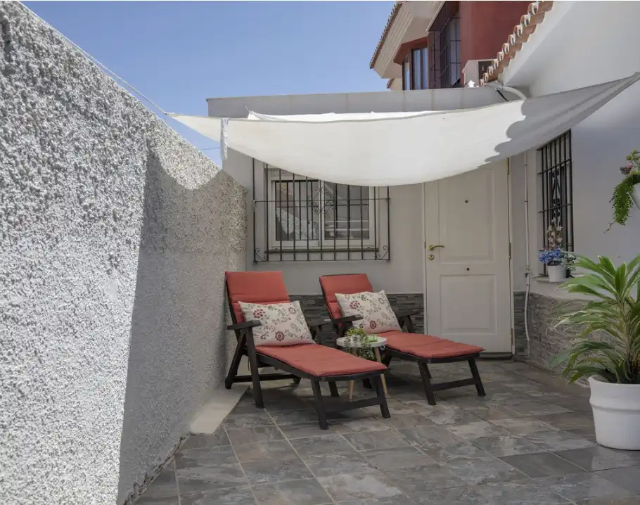 Terraza de Piso en venta en Fuengirola con Amueblado, Horno y Lavadora