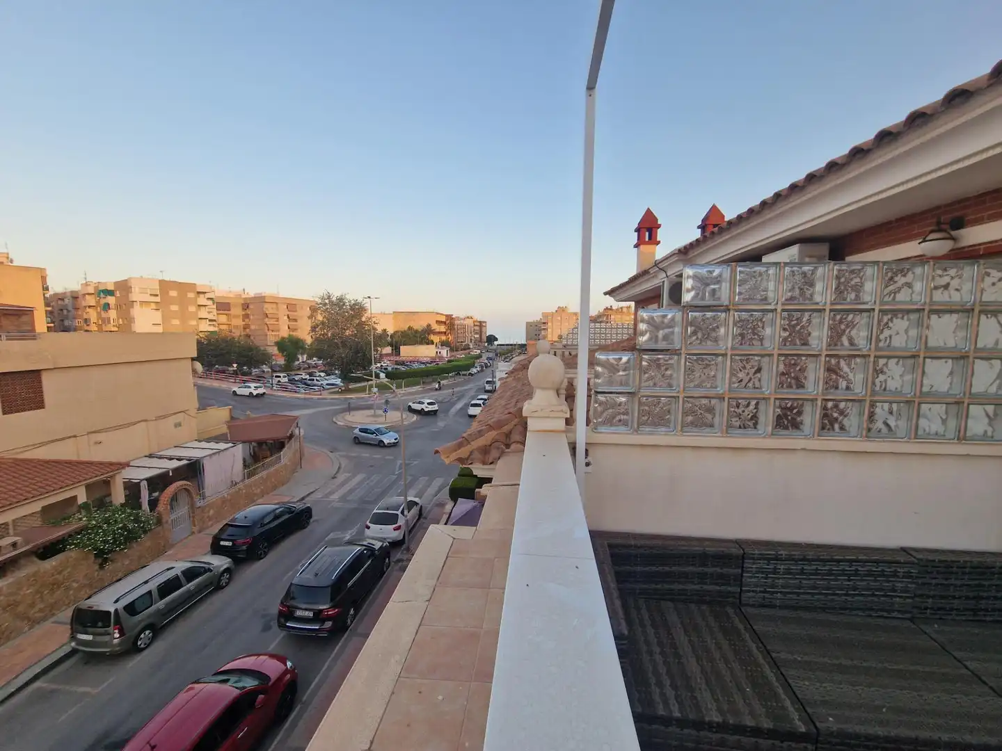 Vista exterior de Casa adosada en venta en Águilas con Aire acondicionado, Jardín privado y Terraza