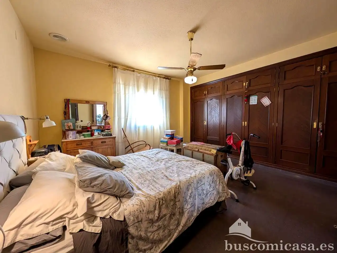 Habitación de Dúplex en venta en Linares con Aire acondicionado, Terraza y Trastero