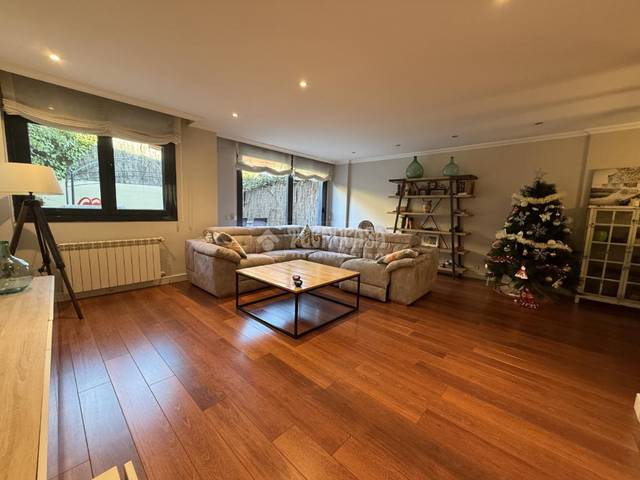 Casa adosada en Venta en Miramadrid