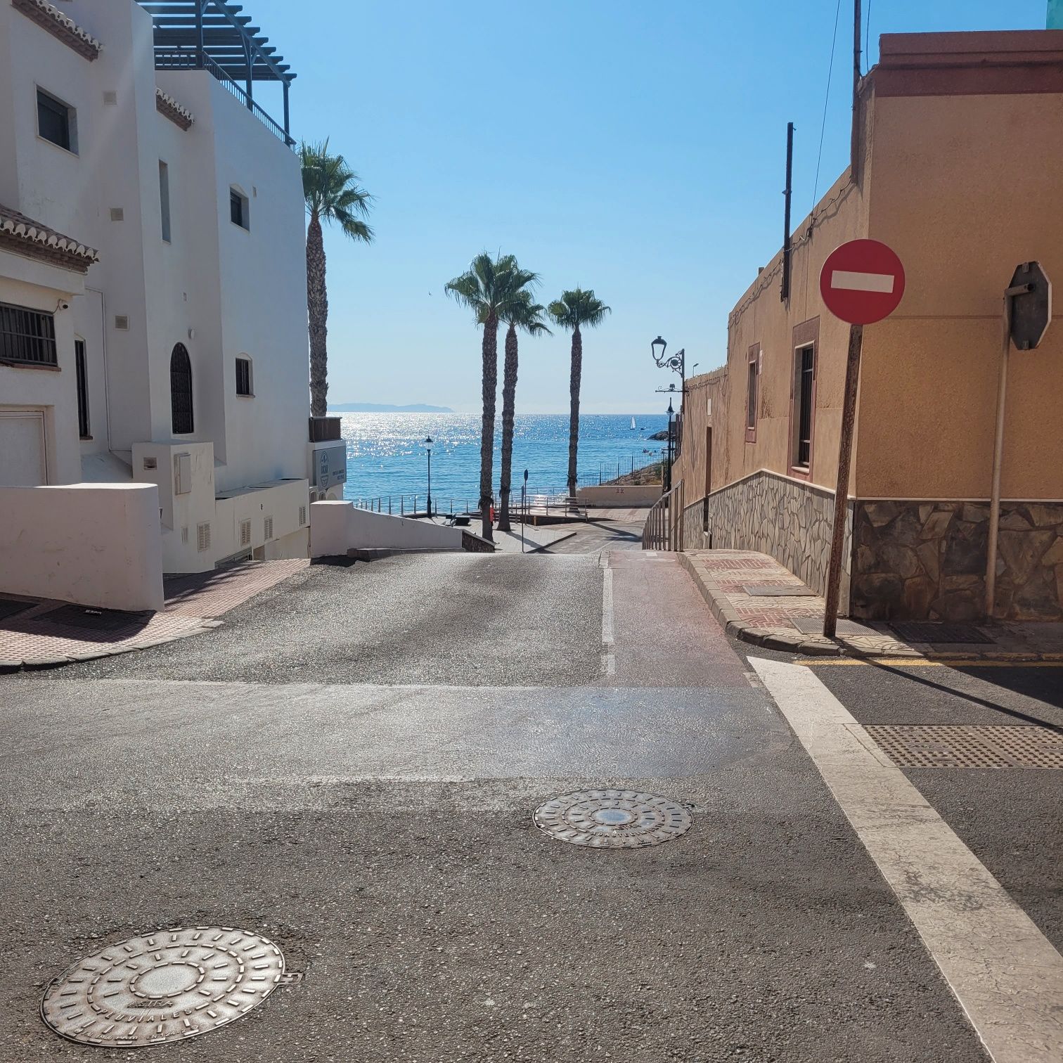 Exterior view of Flat for sale in Roquetas de Mar  with Air Conditioner and Furnished