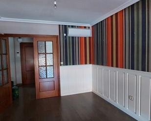 Flat to rent in Carbajosa de la Sagrada  with Air Conditioner, Heating and Parquet flooring