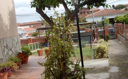 Jardí de Casa o xalet en venda en Rubí amb Aire condicionat, Calefacció i Jardí privat