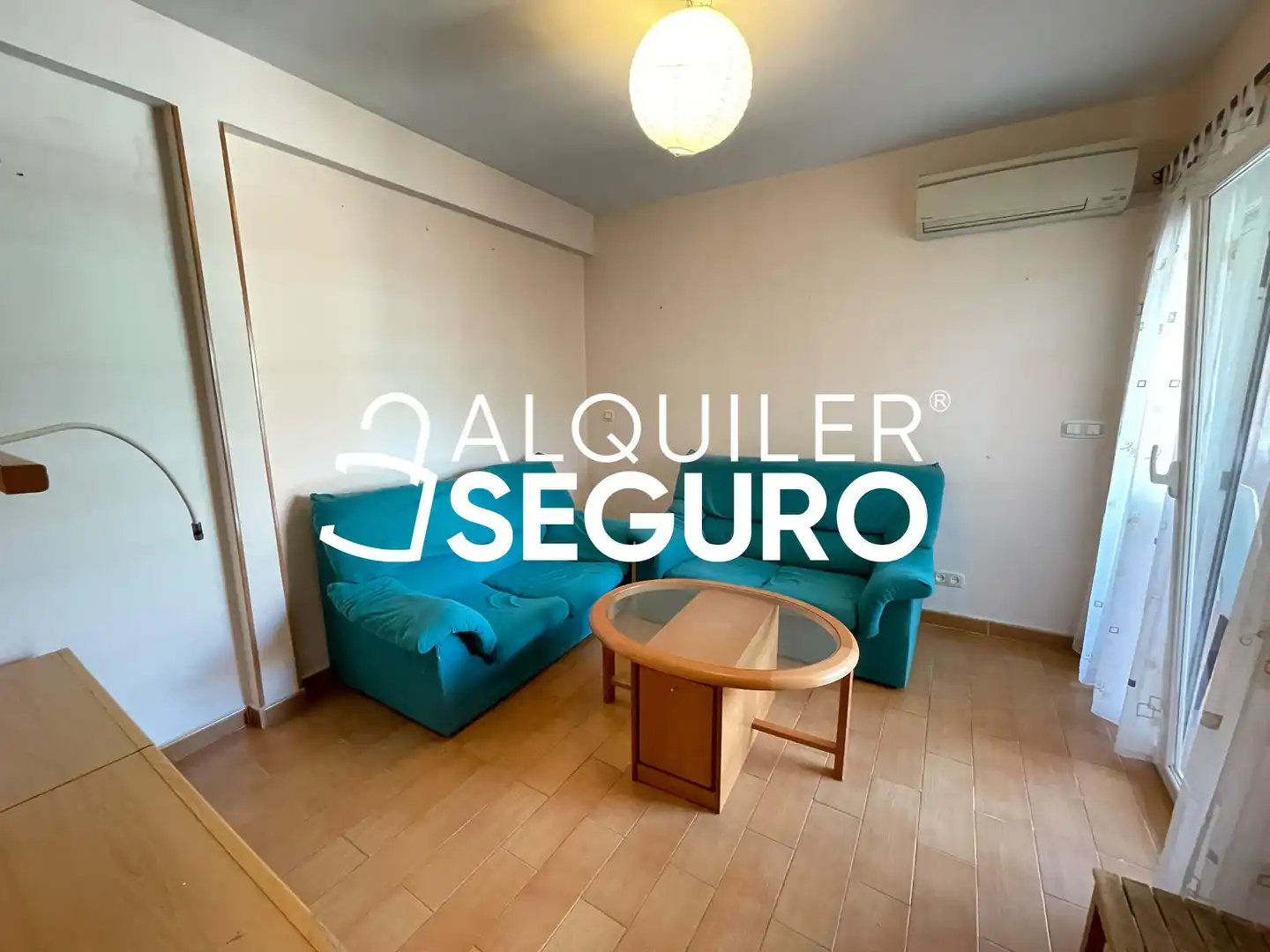 Sala de estar de Piso de alquiler en Madrid con Aire acondicionado, Calefacción y Terraza