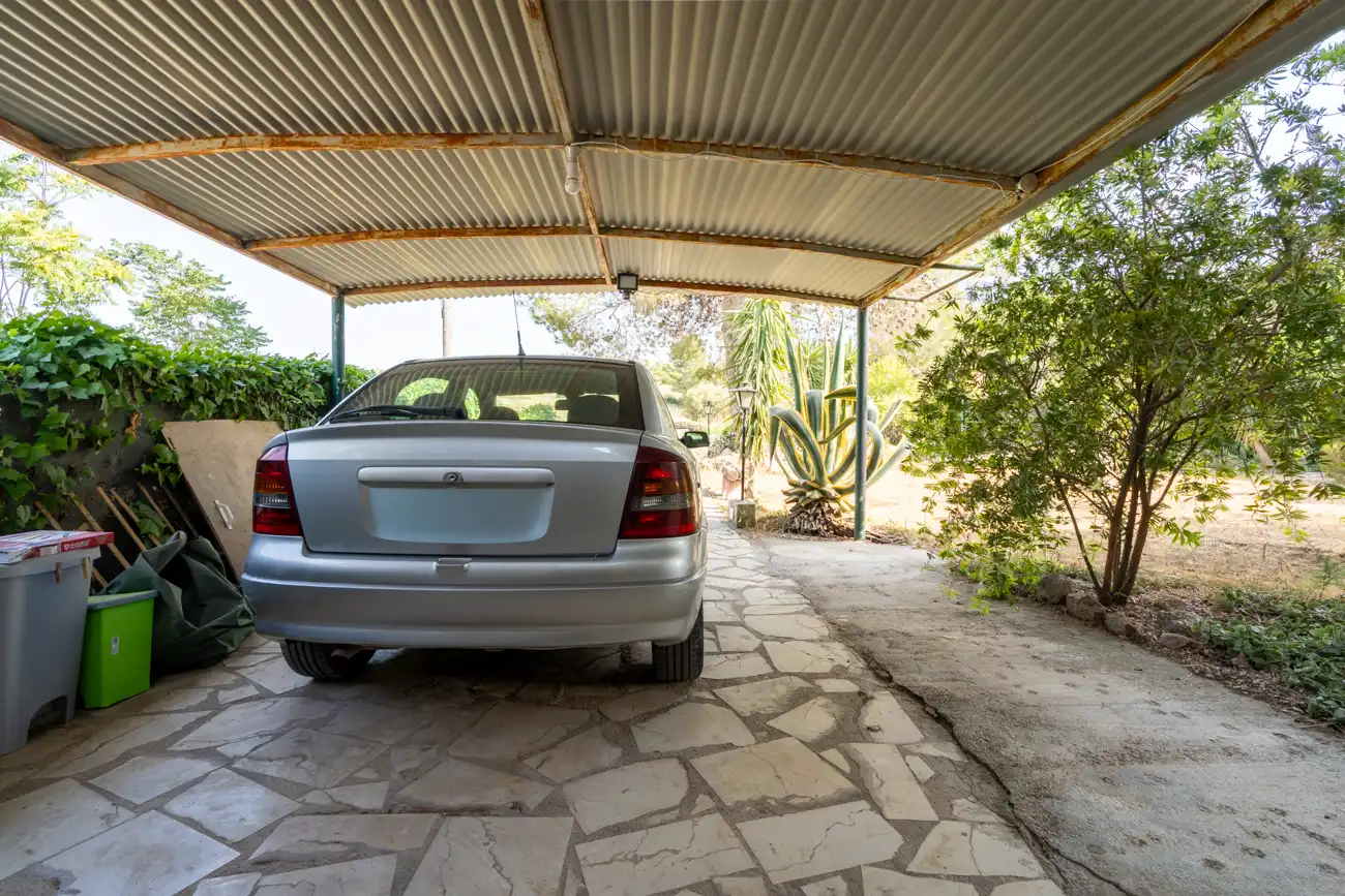 Aparcament de Casa o xalet en venda en Roquetes amb Aire condicionat, Calefacció i Jardí privat