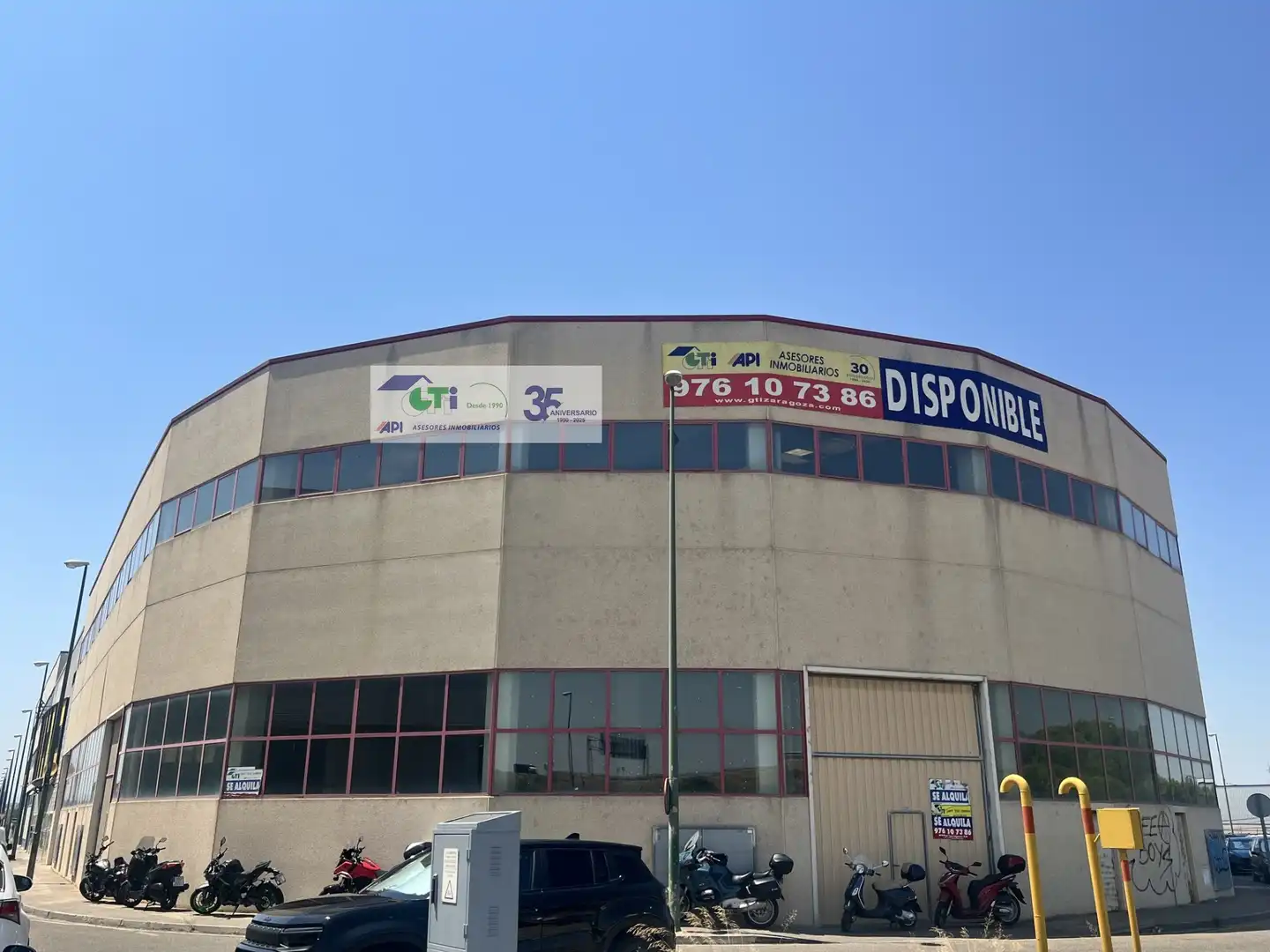 Nau industrial de lloguer a VIRGEN DEL BUEN ACUERDO