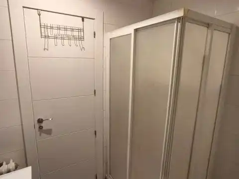 Badezimmer von Wohnung zur Miete in Granada mit Klimaanlage, Heizung und Möbliert
