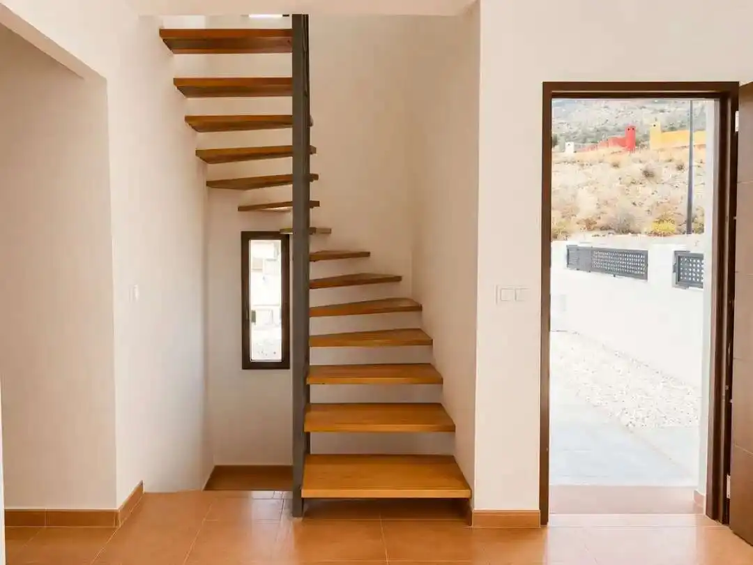 Terraced house with garden for sale in Relleu, imagen 7