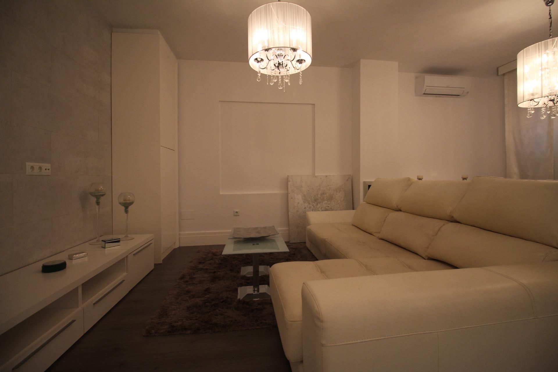 Wohnzimmer von Einfamilien-Reihenhaus miete in Mérida mit Klimaanlage, Terrasse und Abstellraum