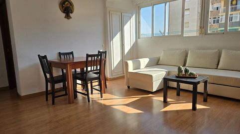 Foto 2 de Piso en venta en Calle Goya, Parque Ayala - Jardín de la Abadía - Huelín, Málaga Capital