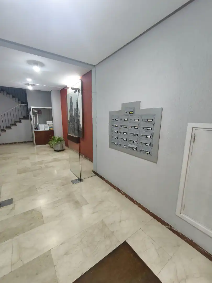Piso en venta en Madrid con Terraza y Lavadora
