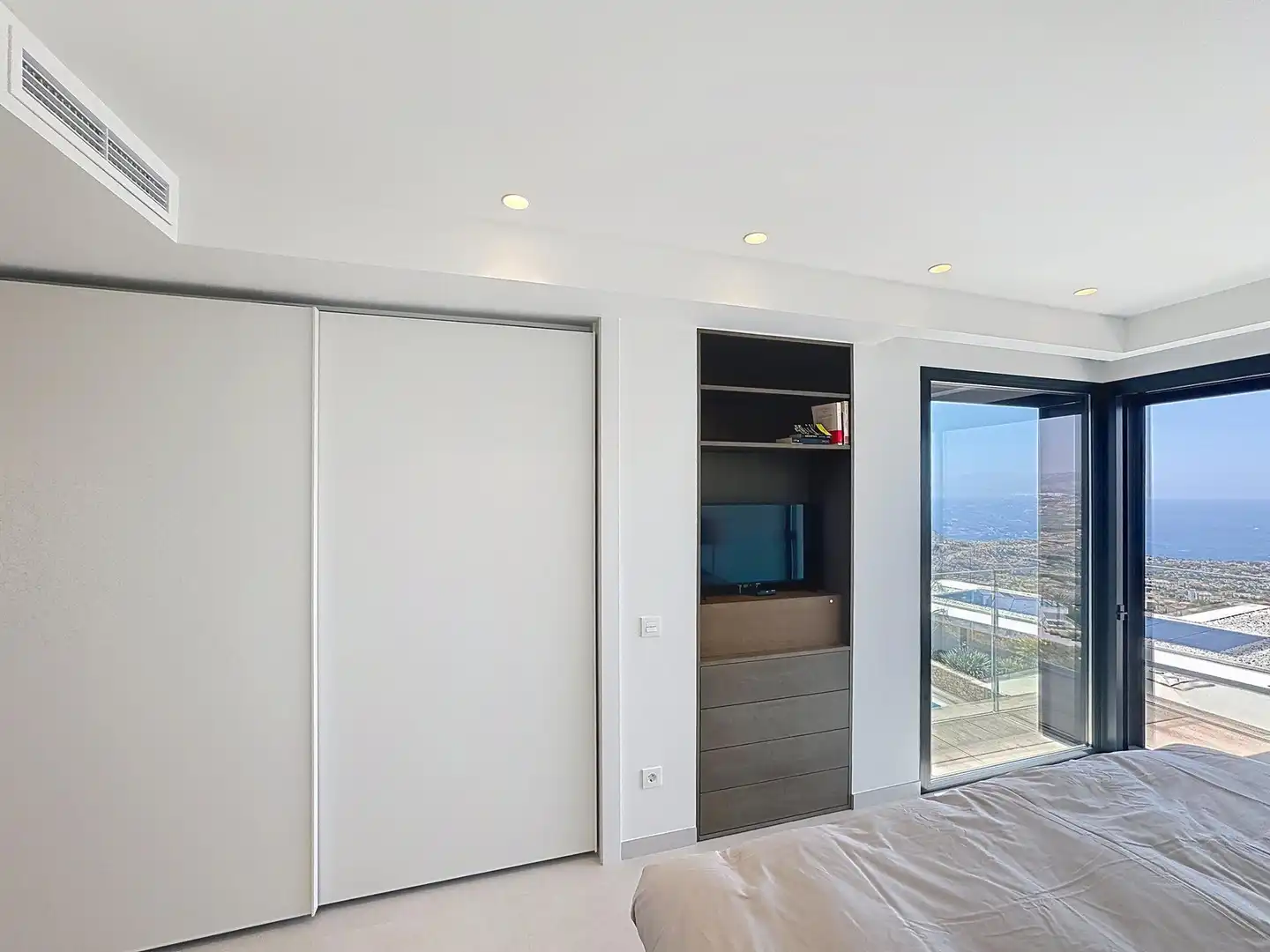 Chalet con piscina en venta en Cumbre del Sol, imagen 34