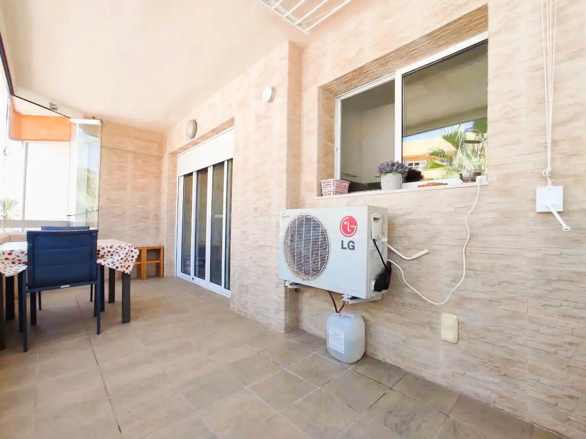Apartment with lift for sale in Avenida Blasco Ibáñez