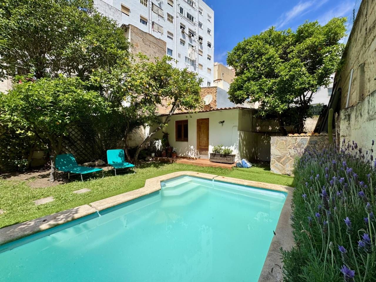 Swimming pool of Flat for sale in  Palma de Mallorca  with Air Conditioner, Heating and Private garden
