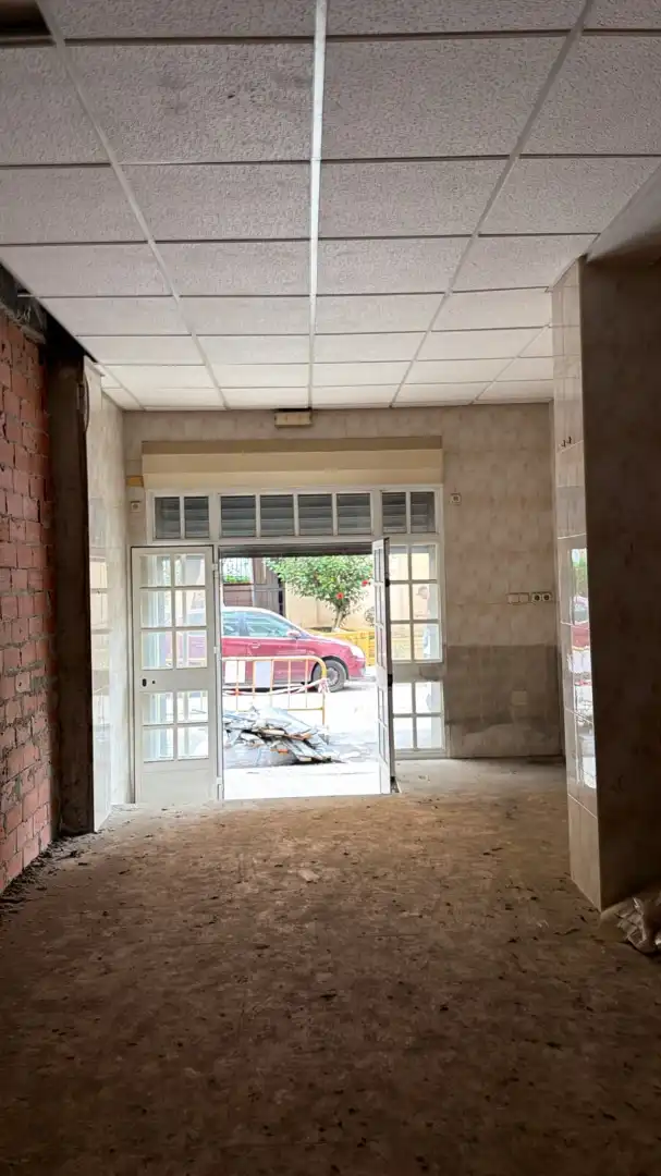 Local comercial de lloguer a Calle Fernando IV 6, imagen 5