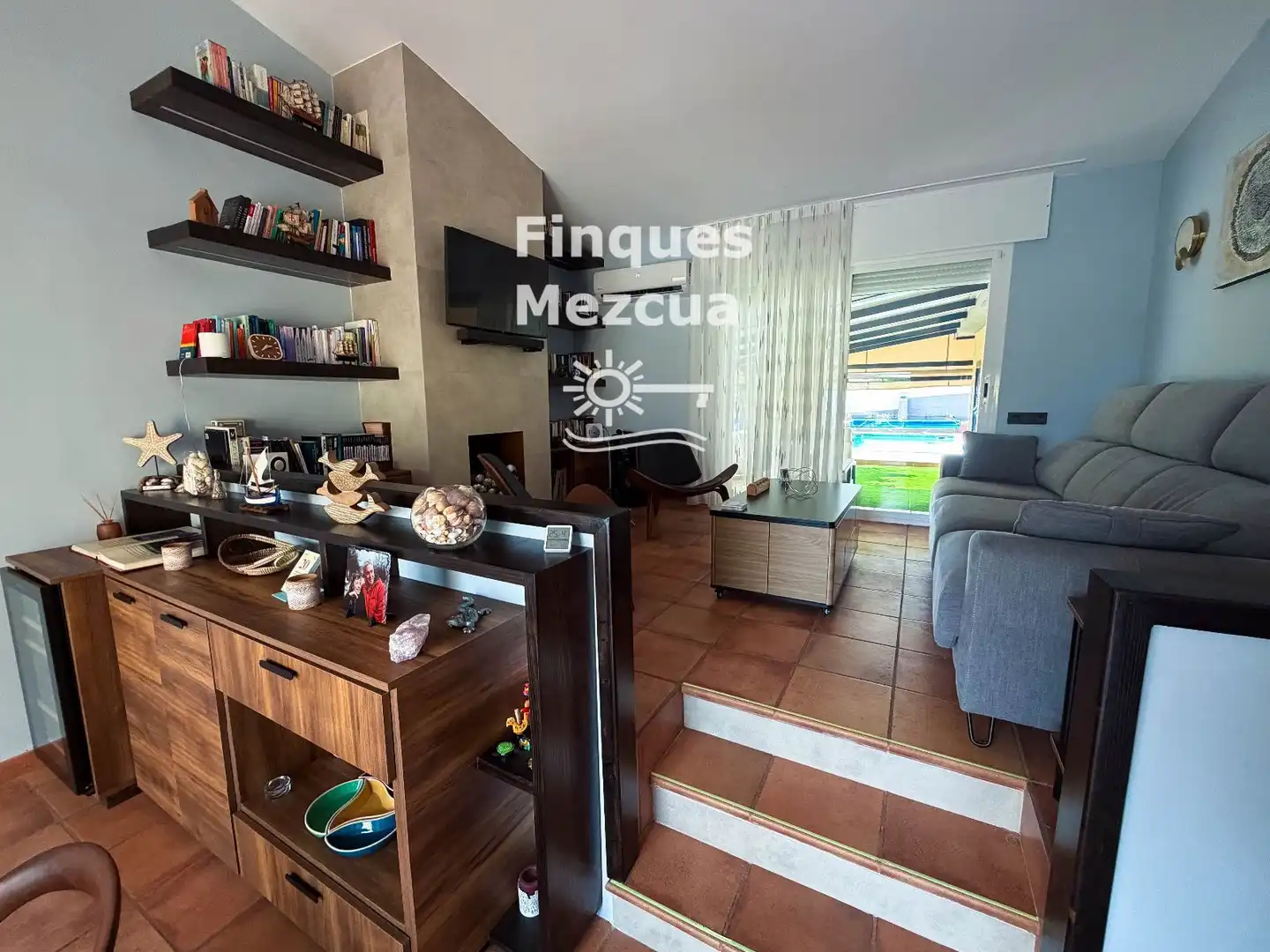 Sala de estar de Casa o chalet en venta en Roda de Berà con Aire acondicionado, Calefacción y Terraza