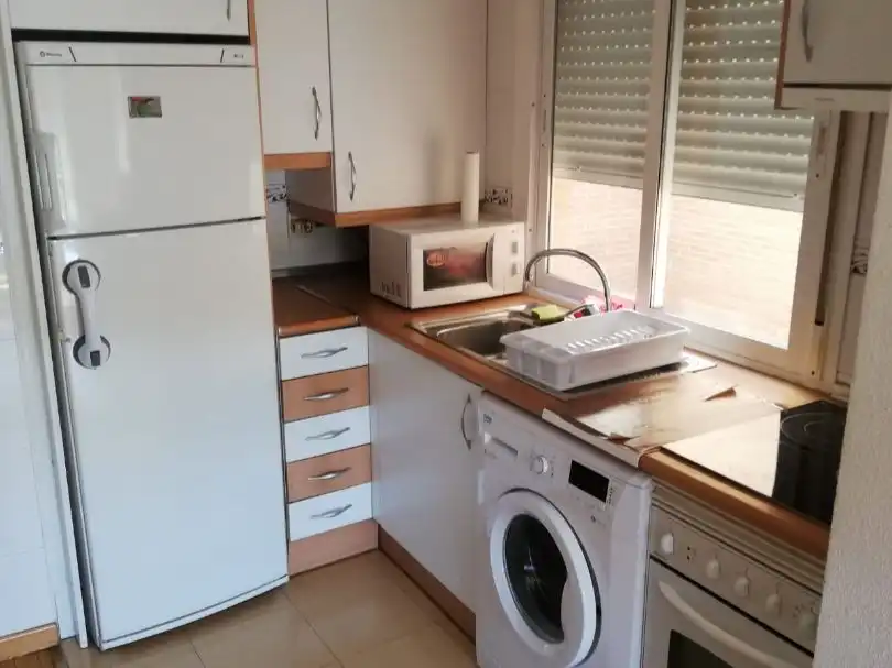 Kitchen of Study for rent in Ciudad Real  with Parquet flooring, Furnished and Oven
