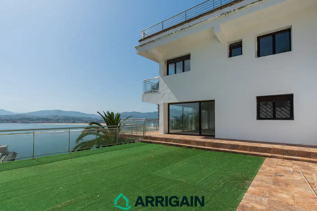 Garden of Houses for sale in Hondarribia  with Heating, Private garden and Terrace