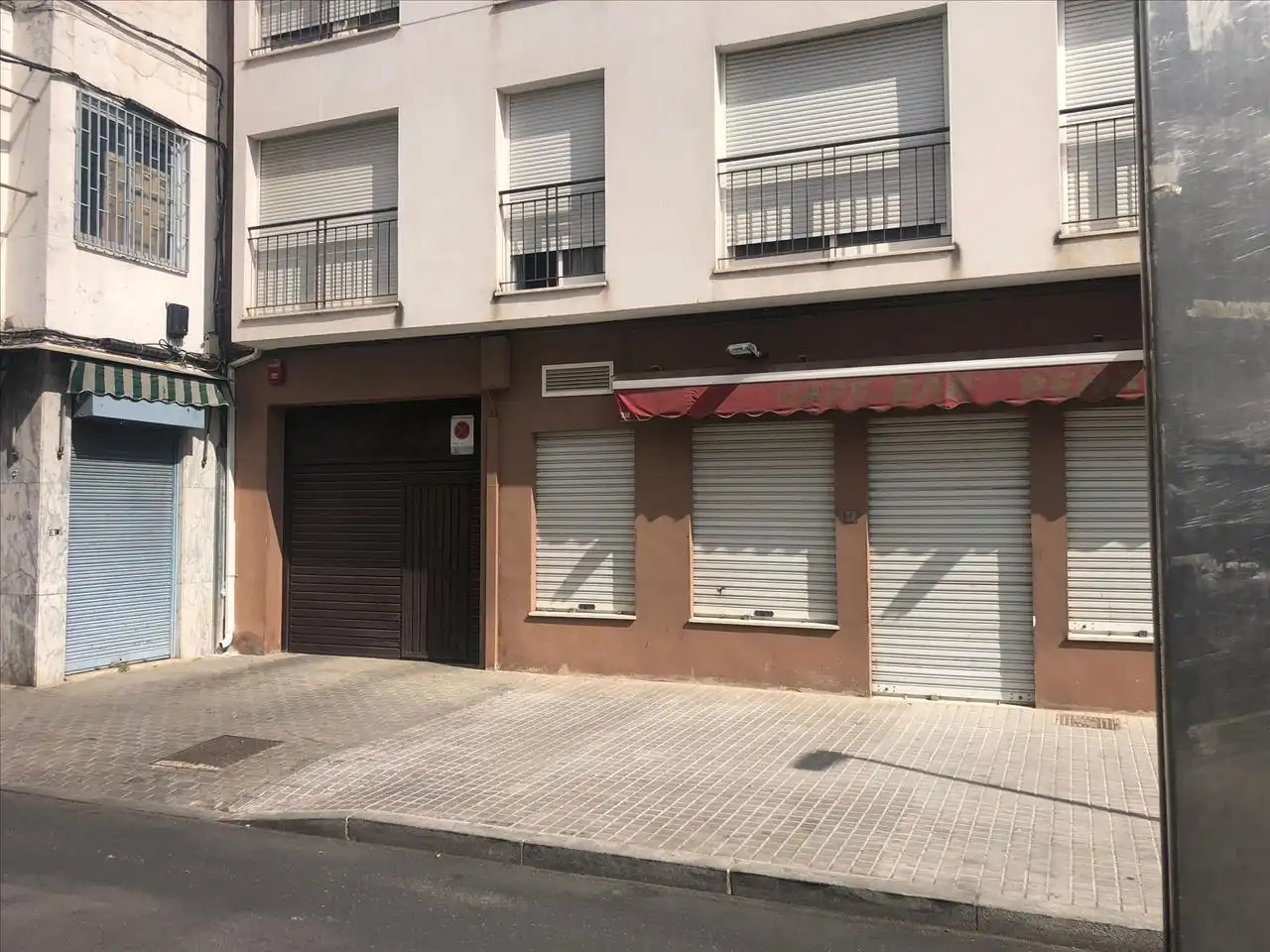 Garage for sale in Córdoba
