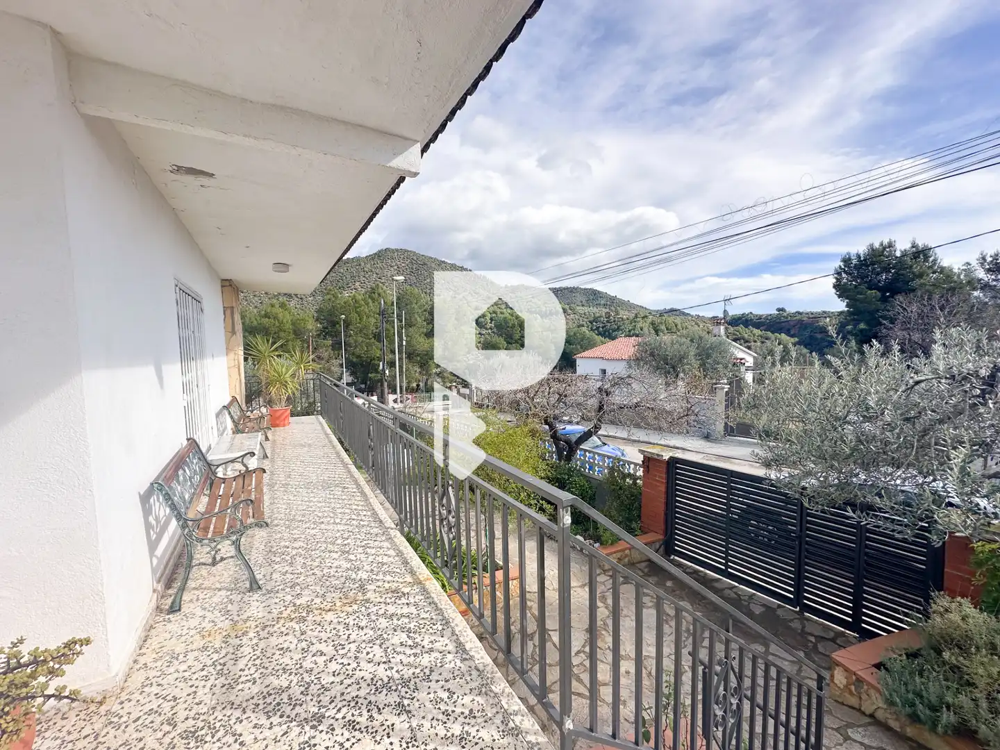 Vista exterior de Casa o xalet en venda en Esparreguera amb Aire condicionat, Calefacció i Jardí privat