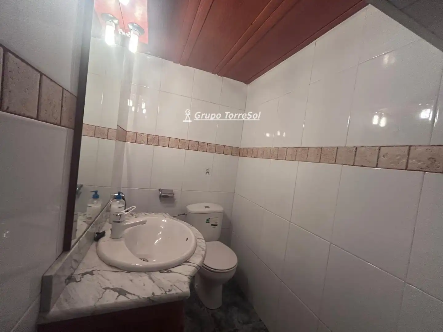 Baño de Casa o chalet en venta en El Vendrell con Calefacción, Terraza y Trastero