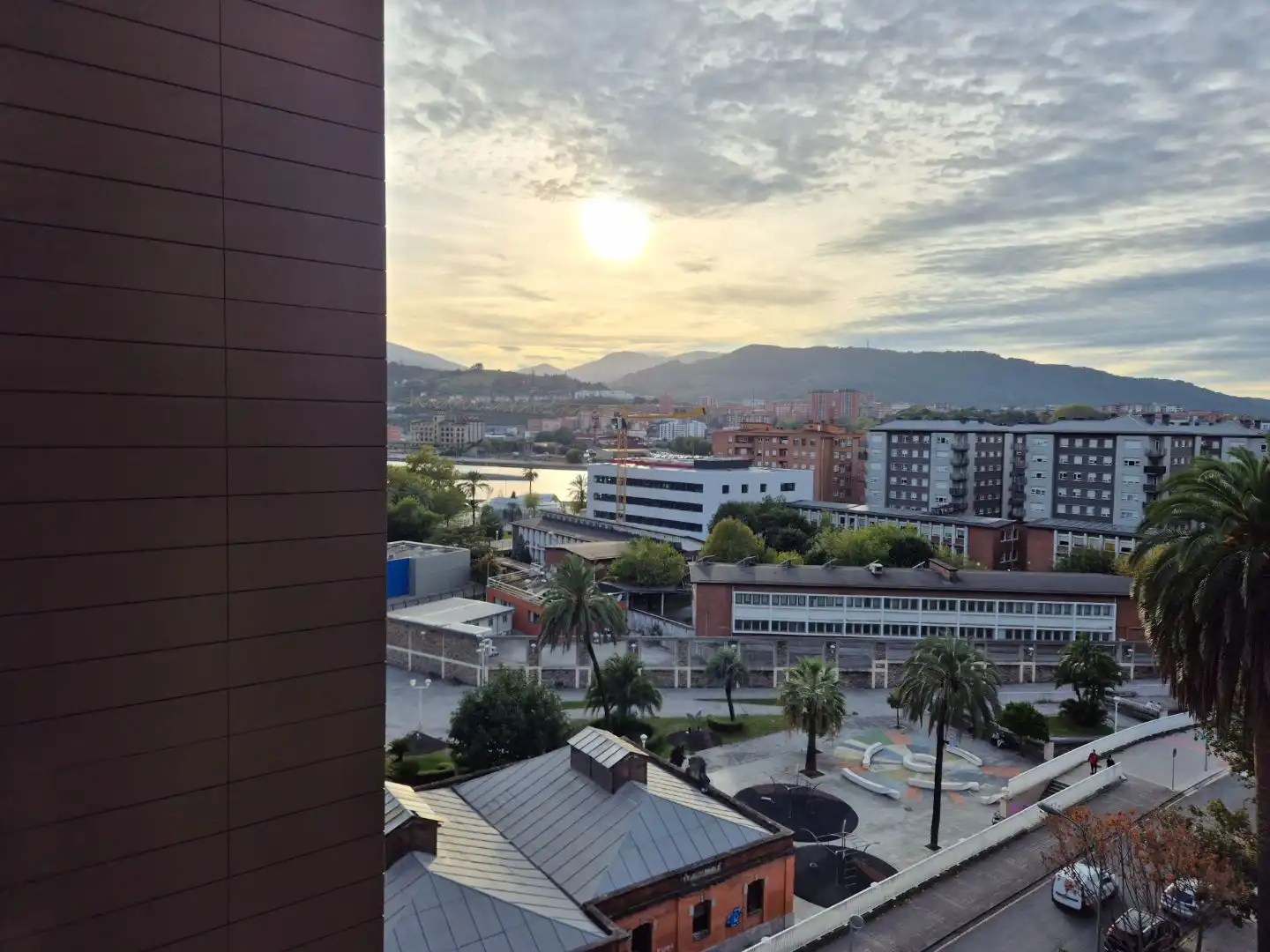Vista exterior de Piso en venta en Bilbao  con Terraza y Balcón