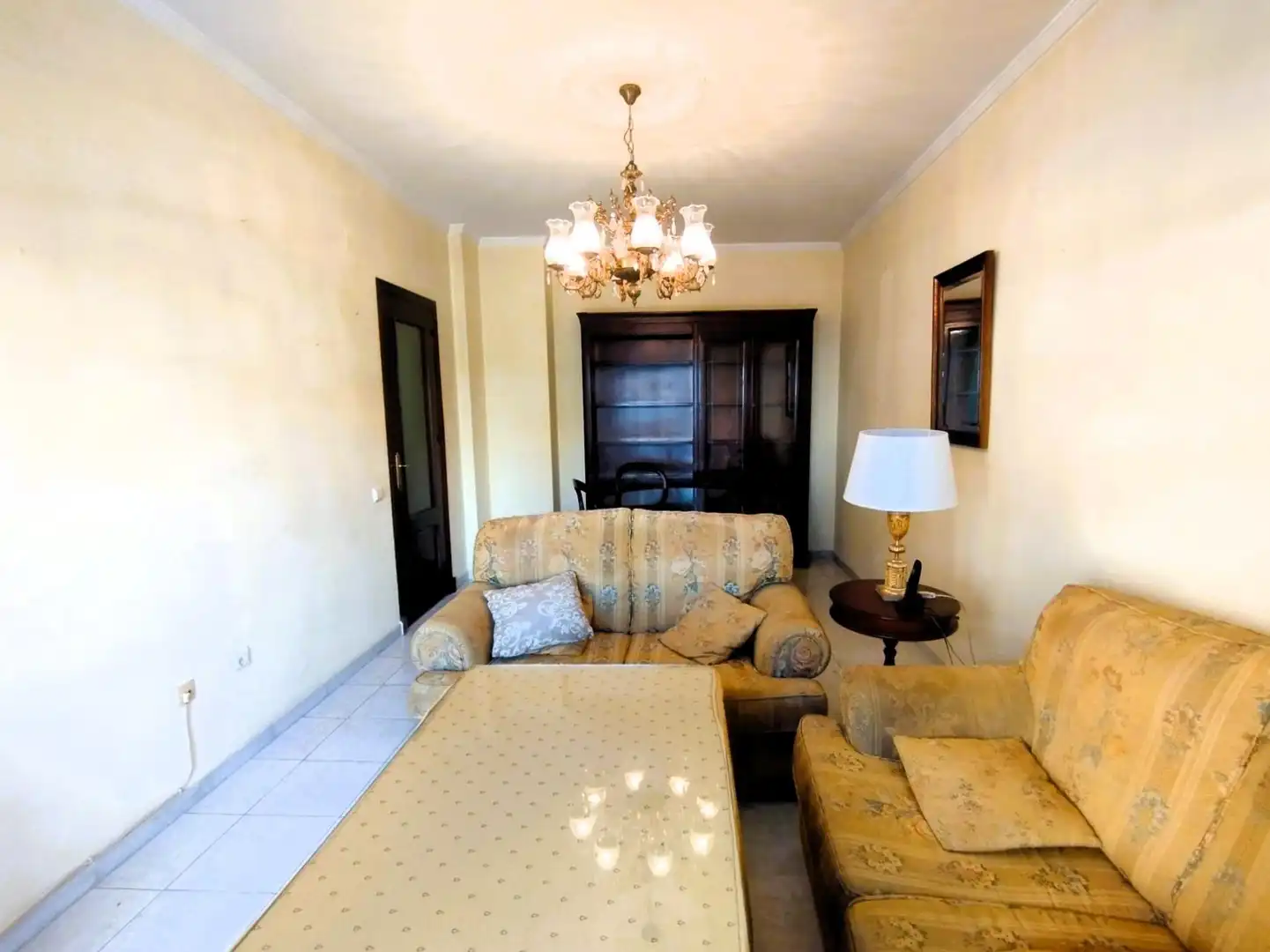 Wohnzimmer von Wohnung zum Verkauf in San Fernando mit Klimaanlage, Abstellraum und Balkon
