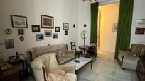 Sala d'estar de Pis en venda en  Cádiz Capital amb Balcó