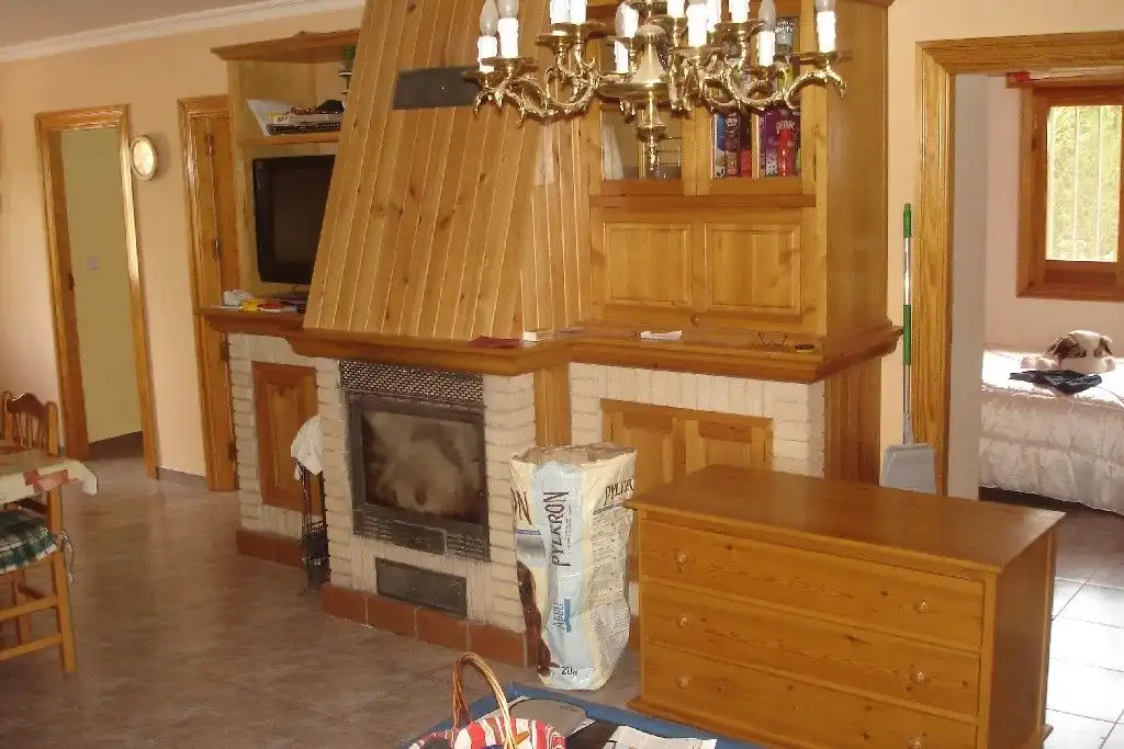 Chalet con piscina en venta en Benillup, imagen 32