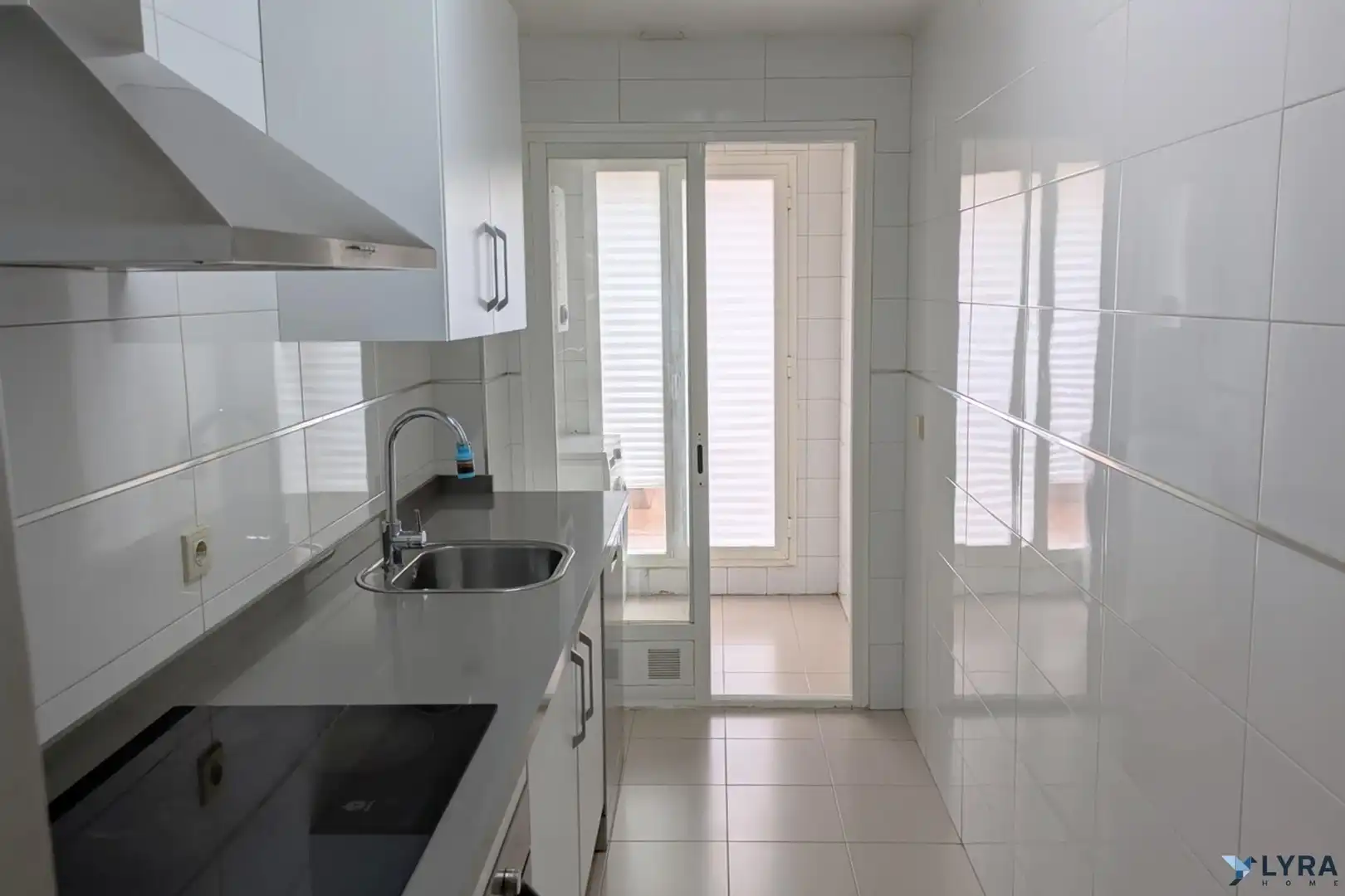 Cocina de Piso en venta en Tomares con Aire acondicionado, Parquet y Terraza