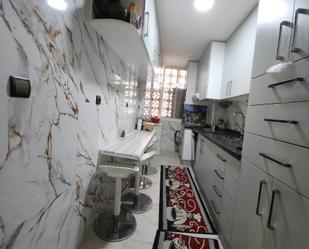 Kitchen of Flat for sale in  Granada Capital  with Balcony