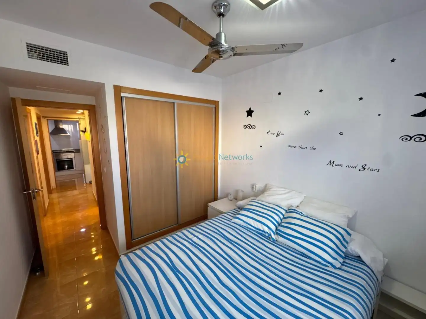 Schlafzimmer von Wohnungen zur Miete in Piles mit Terrasse, Abstellraum und Möbliert
