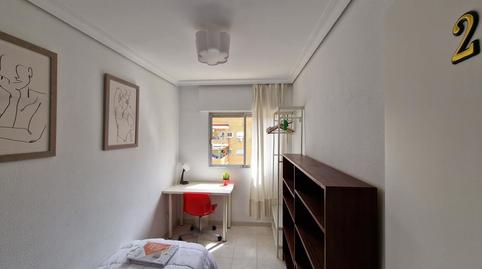 Foto 2 de Pis per a compartir a Avión Cuatro Vientos, El Plantinar – Avda. La Paz - El Juncal, Sevilla