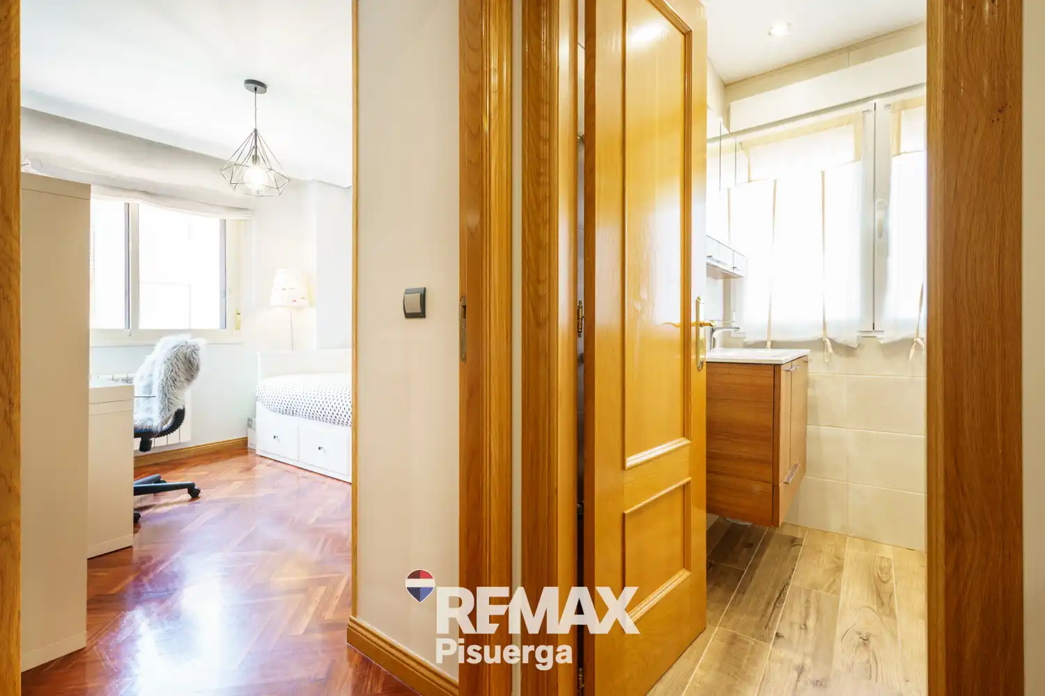 Habitación de Piso en venta en Valladolid con Aire acondicionado, Calefacción y Jardín privado