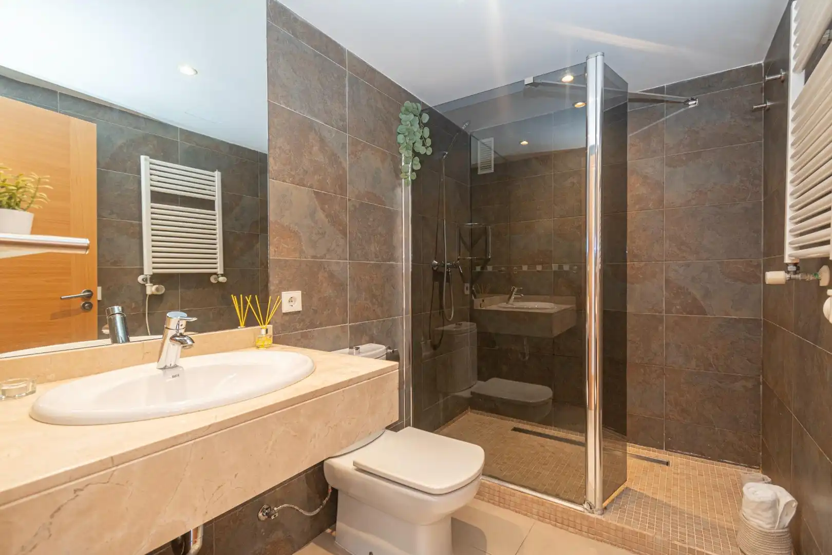 Bathroom of Flat for sale in Campos  with Air Conditioner, Heating and Parquet flooring