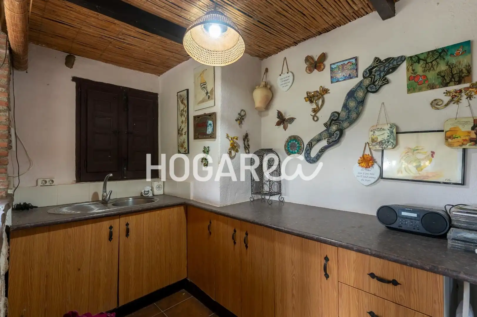 Cocina de Finca rústica en venta en Alcaucín con Jardín privado, Terraza y Piscina