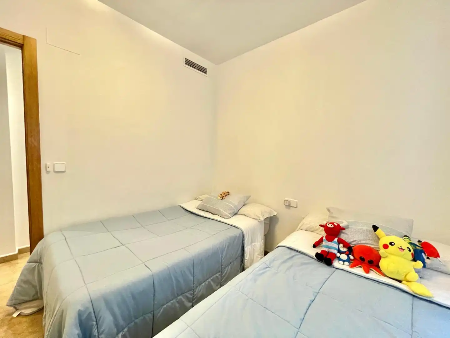 Flat for sale in Calle AUSIAS MARCH, Llombai