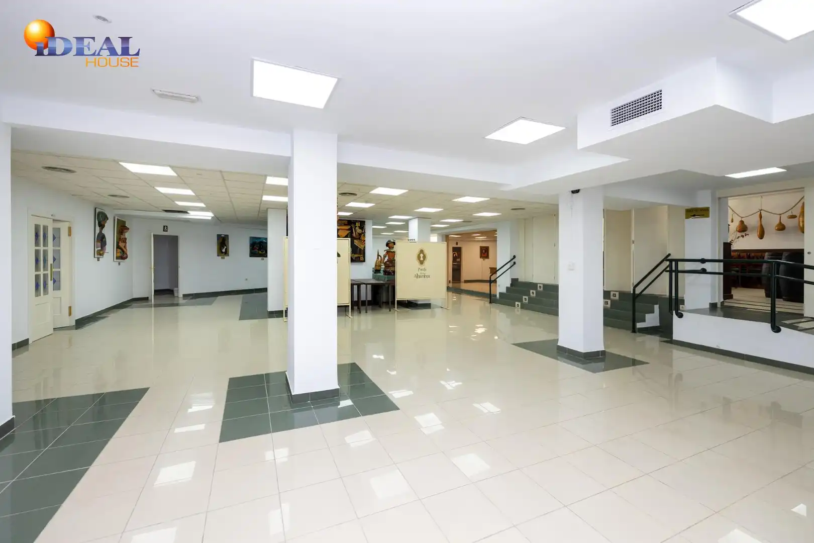 Local comercial en venda a Avenida Santa Maria de la Alhambra, imagen 9