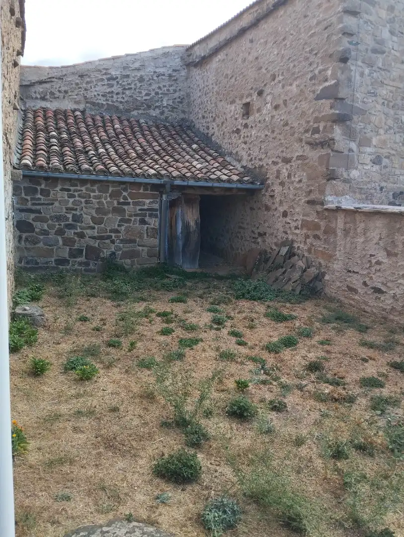 Country house zum Verkauf in Almarza mit Privatgarten und Balkon